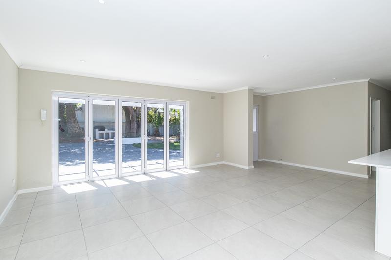 4 Bedroom Property for Sale in Tokai Western Cape